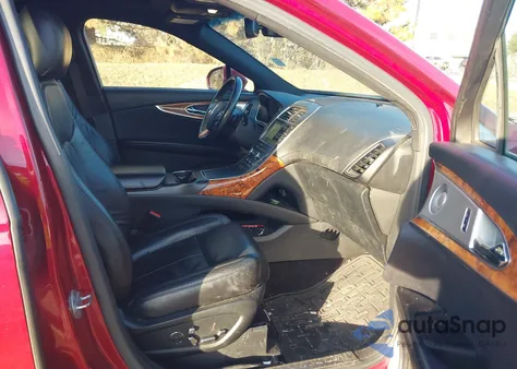 2016 Lincoln Mkx Reserve from USA, damaged, VIN 2LMTJ8LP8GBL57193